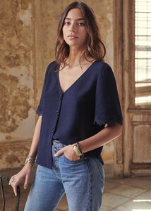 aretha-blouse-navy-ojlrinjub1p8fulijag8.jpg