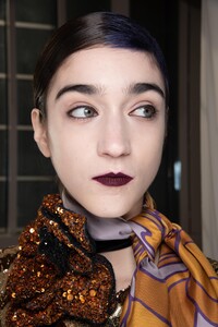 backstage-defile-dries-van-noten-automne-hiver-2020-2021-paris-coulisses-45.thumb.jpg.d833329f89582e7726d90b8d6878e672.jpg