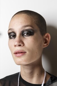backstage-defile-redemption-printemps-ete-2019-paris-coulisses-83.thumb.jpg.9154f7ad5662270e06414ff9e82f6756.jpg