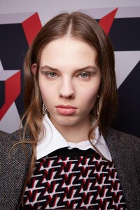backstage-defile-zadig-amp-voltaire-automne-hiver-2020-2021-new-york-coulisses-22.thumb.jpg.1d25b251fdab2c4e446eb60d94bdaf99.jpg
