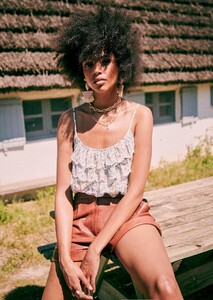 billie-top-botanic_garden-scziimq0d1sqfixalisc.jpg