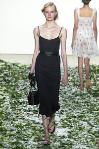 brock-collection-ss18-014-eee657.thumb.jpg.e9d55530710ad9fa47060d43a1eeea34.jpg