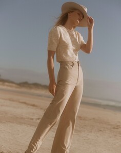 bryce-buttoned-short-sleeve-tippy-toes-full-kc46228knt_1593471183.thumb.jpg.00749e4781974f8da082fa3388b08209.jpg