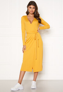 bubbleroom-elinora-wrap-rib-dress-yellow_6.thumb.jpg.ef7c9f2ed772314c09f38709a37d4d8f.jpg