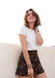 cassi-skirt-arty_print_black_and_brick-n7hjo4u28tmkgitcllzc.jpg
