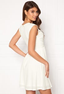 chiara-forthi-kirily-white-dress-white_31.thumb.jpg.06429a905e59e643fe0befa57987e9ce.jpg