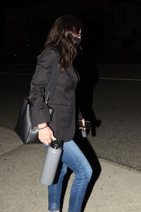 courteney-cox-out-at-dinner-in-santa-monica-07-15-2020-4.jpg
