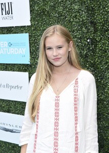 danika-yarosh-at-2015-super-saturday-la-in-santa-monica_2.jpg