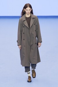 defile-paul-smith-automne-hiver-2020-2021-paris-look-44.thumb.jpg.23b2546383c35417be6f38d102148a26.jpg
