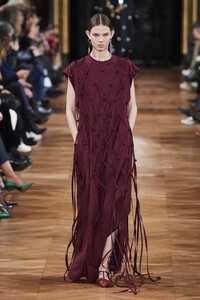 defile-stella-mccartney-automne-hiver-2020-2021-paris-look-44.thumb.jpg.8eacf89821c061710c31b9430217ec91.jpg