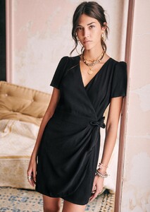 delhi-dress-black-ep9bgeo1be6fv4jgvh8j.jpg