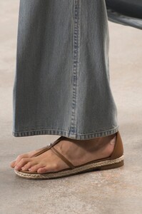 detail-defile-michael-kors-collection-printemps-ete-2019-new-york-detail-143.thumb.jpg.5b7b42a6196fa02606ebf2c85124d8e5.jpg