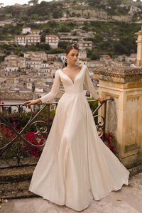 e5ce16a6e2ec2d284fb724bd3a9043a6.jpg