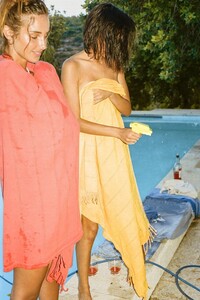 evm-lookbook-SUNKISSED-VACANZA-104.thumb.jpg.39235ab3cf1fb9caaae7c0e41169b88d.jpg