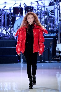francesca-capaldi-2019-race-to-erase-ms-gala-6.jpg
