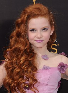 francesca-capaldi-creative-arts-emmy-awards-in-la-day-1-9-10-2016-17.jpg