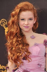 francesca-capaldi-creative-arts-emmy-awards-in-la-day-1-9-10-2016-18.jpg