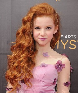 Francesca Capaldi - Actresses - Bellazon