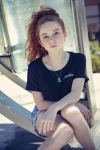francesca-capaldi-izzy-be-clothing-back-to-school-collection-2018-2.jpg