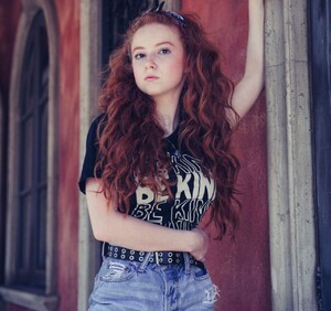 francesca-capaldi-personal-pics-01-01-2019-0.jpg