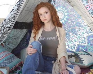 francesca-capaldi-social-media-01-09-2018-1.jpg