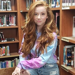 francesca-capaldi-social-media-06-28-2019-5.jpg