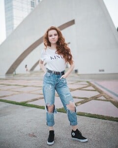 francesca-capaldi-social-media-08-17-2018-1.jpg