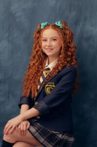 francesca-capaldi-social-media-11-29-2019-1.jpg