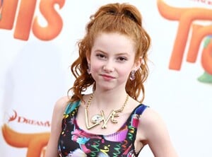 francesca-capaldi-trolls-premiere-in-westwood-10-23-2016-5.jpg