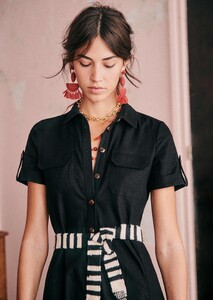 jennie-dress-black-cqii9kytfwwqxl0j8k29.jpg