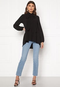 john-zack-bow-blouse-black_1.thumb.jpg.dd5d6ef97af6c1e666fe56ececbc4d6b.jpg