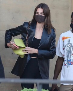 kendall-jenner-leaving-nobu-in-malibu-07-08-2020-5.jpg