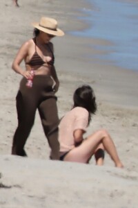 kourtney-kardashian-in-a-bikini-on-the-beach-in-malibu-07-18-2020-7.jpg