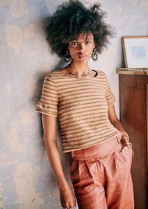 lisae-t-shirt-multicolor_jacquard-nrnnkewjk9dd3lfvtssy.jpg