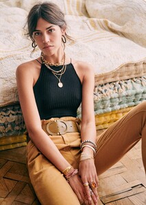 lizzie-body-black-ckvansh7rjei3b2mt2nq.jpg