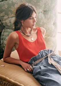 lucie-top-red-rjj0xg39enx6wgvweaoo.jpg