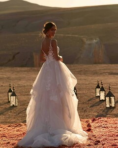 madilanebridal_103347911_911211382678479_6328180966777687224_n.jpg