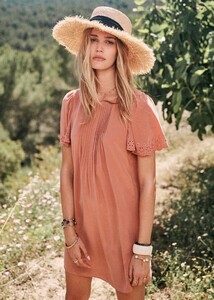 maelys-dress-rose_wood-iezf0kcklrjlnt3mvdvg.jpg