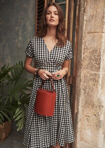 marielle-dress-black_white_gingham-oqov00j0uh0mv1l6wfxy.jpg