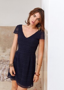 mella-dress-navy-grcvzgxnqjohd38m1pcu.jpg