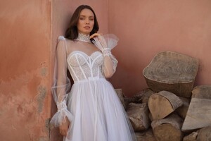 michal_azulay_bridal_couture_74929191_179398843568024_4273746352344849993_n.jpg