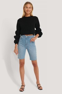 misslisibell_cropped_bubble_sleeve_sweater_1655-000034-0002_03c.jpg