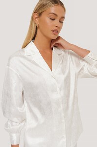 misslisibell_jacquard_satin_shirt_1655-000038-0001_01g.jpg