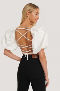 misslisibell_open_back_puff_sleeve_top_1655-000032-0001_02b.jpg