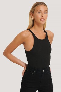 misslisibell_round_neck_ribbed_singlet_1655-000035-0002_01a.jpg