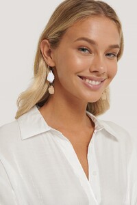 nakd_big_connected_stone_drop_earrings_1015-003141-0013_01l.jpg