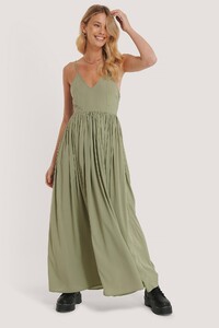 nakd_thin_strap_flowy_maxi_dress_1017-000750-0324_01c.jpg