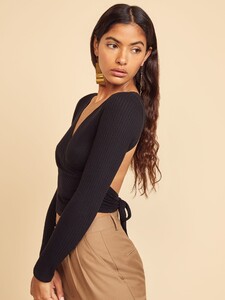 nea-top-black-4.jpg