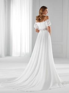 nicole-spose-AU12100-Aurora-moda-sposa-2021-782.thumb.jpg.8114cecac2d7018f93e4afc17d3d2c2d.jpg