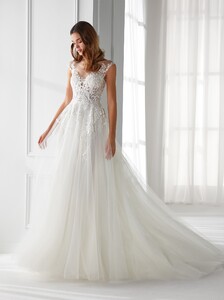 nicole-spose-AU12106-Aurora-moda-sposa-2021-996.thumb.jpg.04a5cda1d8b6588dec7c7eeecb684805.jpg